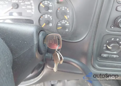 2005 Chevrolet Silverado 1500 Work Truck из США, поврежденный, VIN 1GCEC14T95Z133740